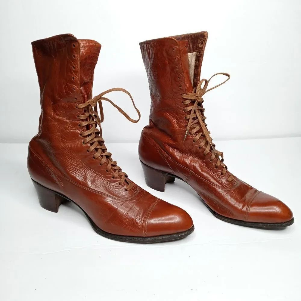 Vintage the Mabley and Carew co artistic footwear boots